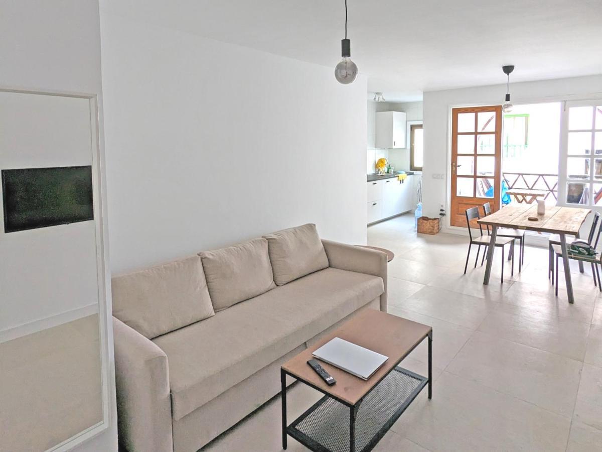 Casa Vista Surf - Beautiful Apartment W/ Terrace & Balcony Corralejo Buitenkant foto